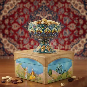 محتویات-آجیل‌خوری-سفالی-مینیاتور-پایه‌-کوتاه