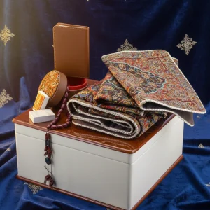 محتویات ست سجاده و مهر و قرآن ستایش