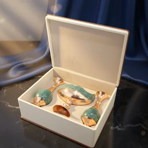 کشکول-فیروزه‌کوبی-آذین-هدیه‌ای-نفیس